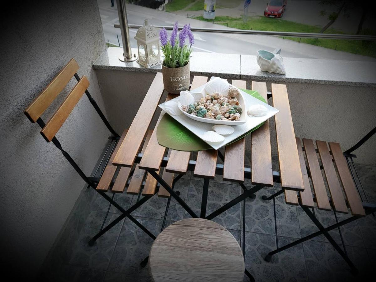 Divine Apartment *