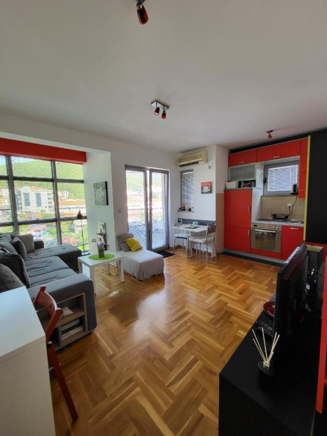 Apartment Divine